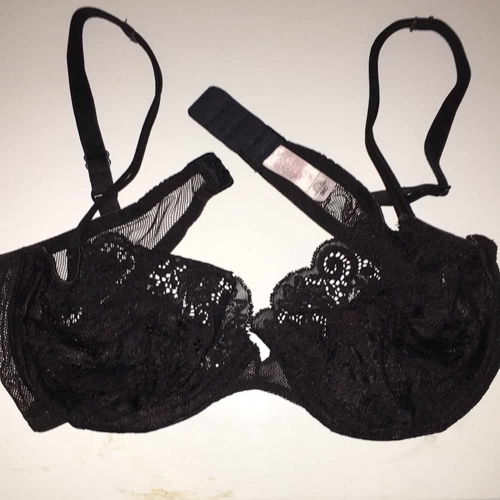 Victoria’s Secret bra
